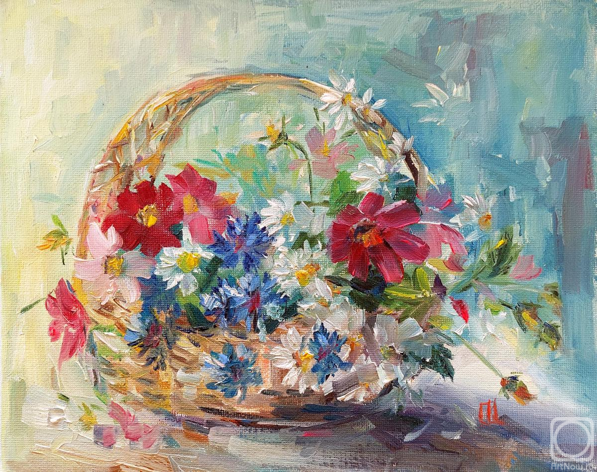Lopatina Olesya. Basket with flowers