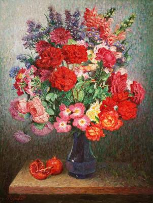 The bouquet plays with lively colors. Razzhivin Igor