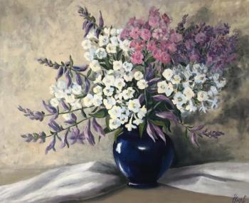 Bouquet with hosta flowers and phlox