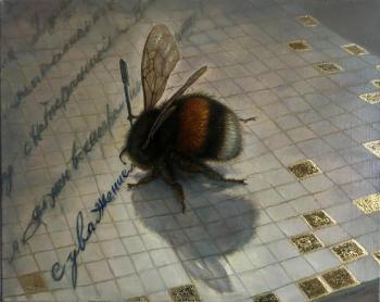 Bumblebee (Courtesy). Maykov Igor
