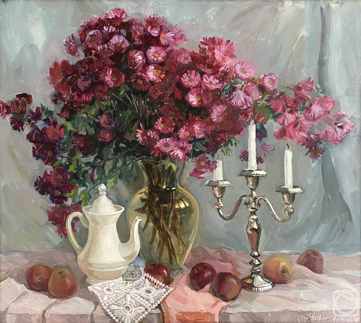 Skachkova Olga. Flowers, apples, romance, candles