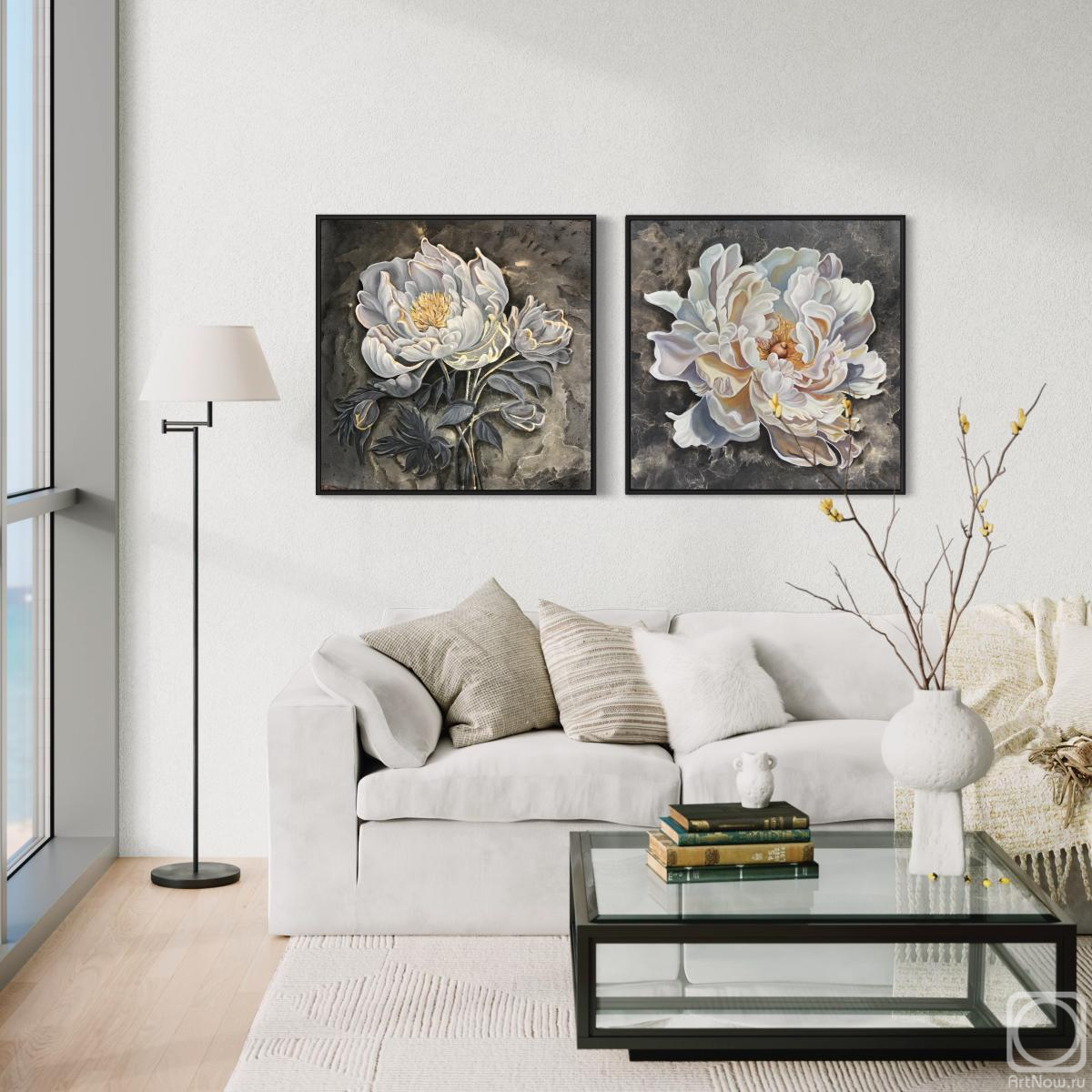 ������� ������ �� ������. ������ �����. Black and gold diptych