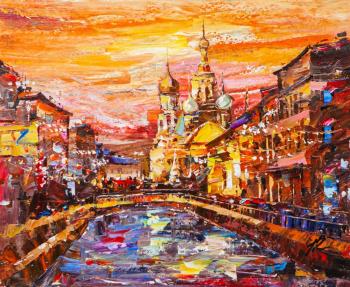 The sunset burns in gold. View of the Church of the Savior on Spilled Blood. Rodries Jose