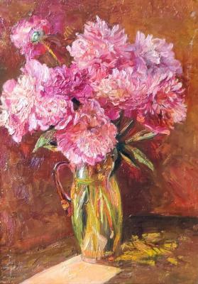 Sunny bouquet of peonies. Korkodym Vladimir