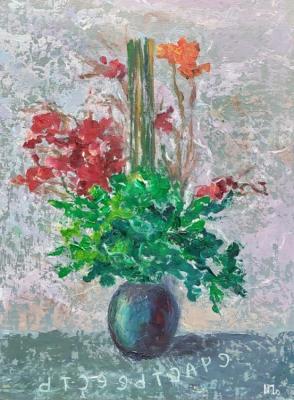 Bouquet on gray (Collecting Art). Potrikeeva Irina