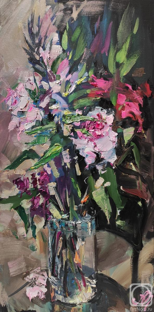 Mihaylenko Alina. Pink bouquet on a black chair