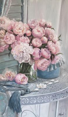 Bouquet of peonies on the table (Bouquet On The Table). Kogay Zhanna