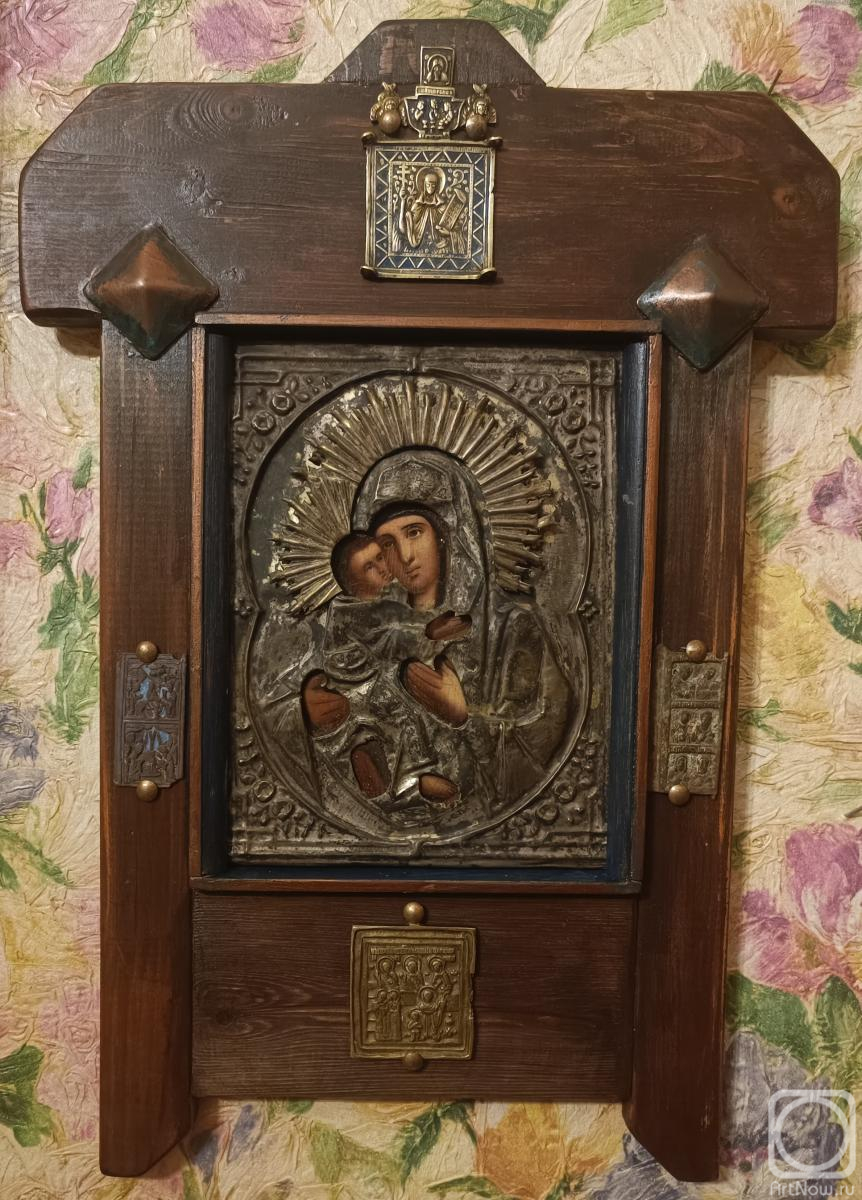 Solovev Alexey. Home iconostasis with the icon of the Mother of God