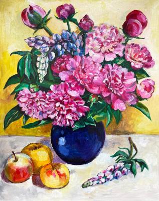 Pink peonies in a vase. Veselkova Olga