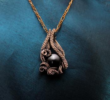 Black Moon. Danshova Anastasiya