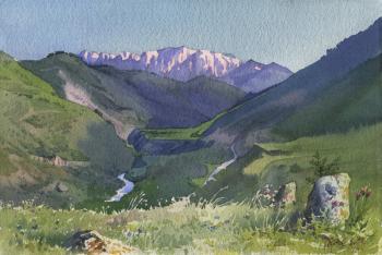 Akkaya Range, illuminated by the sun. Chegem