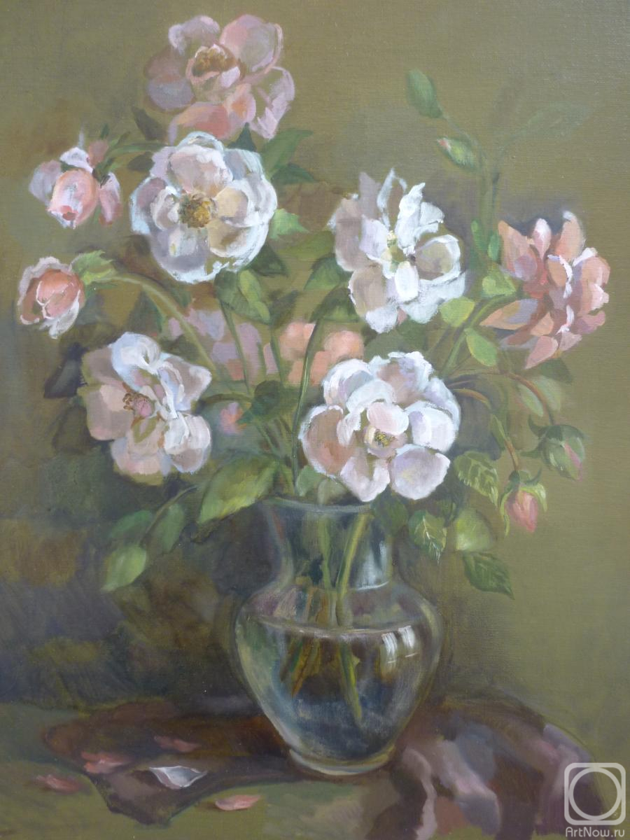 Tsyrulnik Alla. White roses