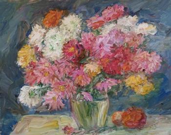 Autumn chrysanthemums. Novikova Marina