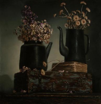 A couple of kettles and a box. Zemlianukhin Vadim