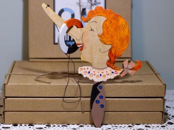 Деревянная игрушка бильбоке Рина Зелёная. Горбачёва Ольга