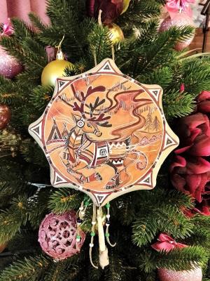 Ethnic tambourine Deer (Guide). Russkih Nataliya