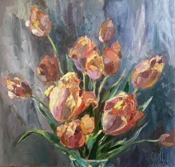 Full-blown tulips. Schukina Darya