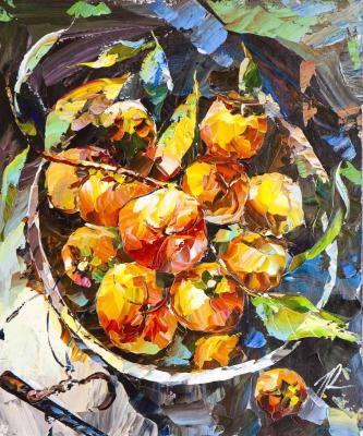 Persimmon. Juicy gifts of nature. Rodries Jose