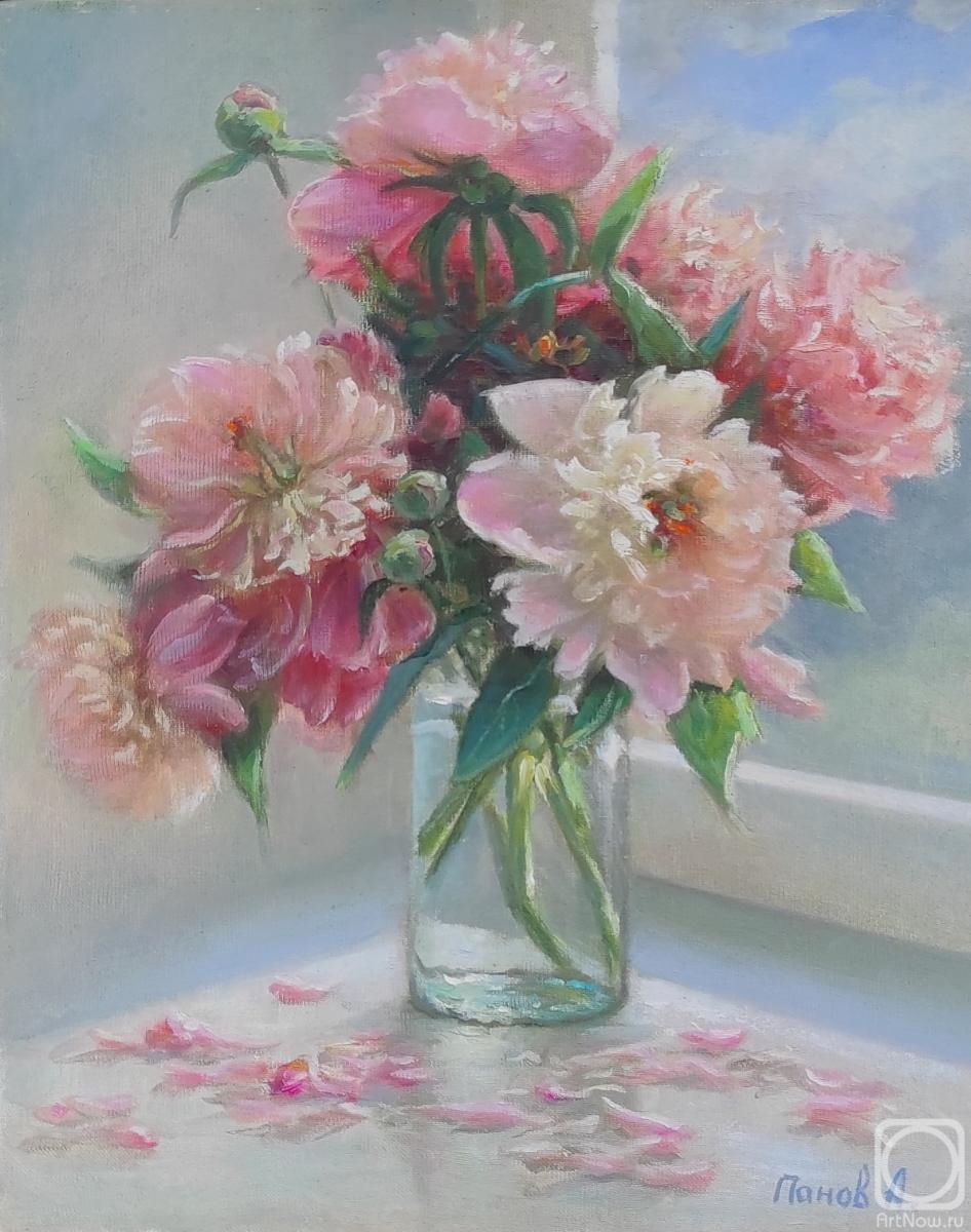 Panov Aleksandr. Peony fragrance