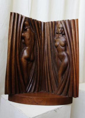 �������