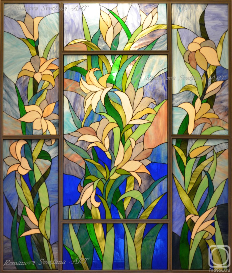 Romanova Svetlana. Stained-glass panel " Lilly "