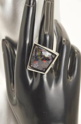 The ring is a black square (Jeweler). Dementiev Sergey