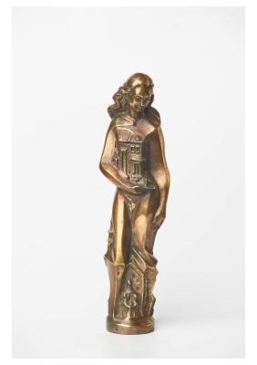 ����� ����