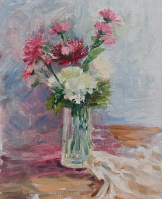 Asters in a transparent vase. Virnaya Olga