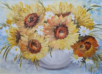 Sunflowers in vase