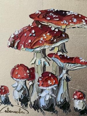 Fly agaric in gold. Savenkova Lyubov