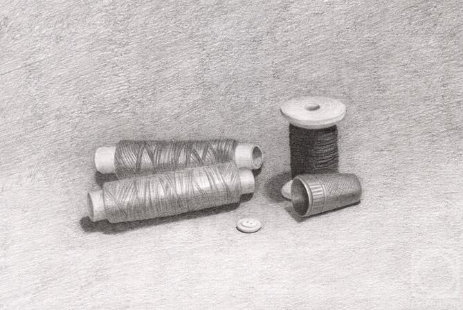 Rustamian Julia. Still life with threads and thimble