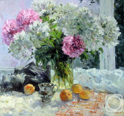 Malykh Evgeny. Peonies