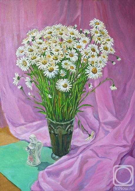 Budaeva Darima. �amomile on the pink