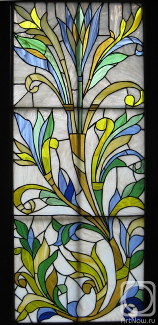 Pomelova Innesa. Stained Glass "Flowers"