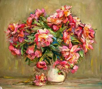 Pink peonies in a jar. Zamaleev Talgat