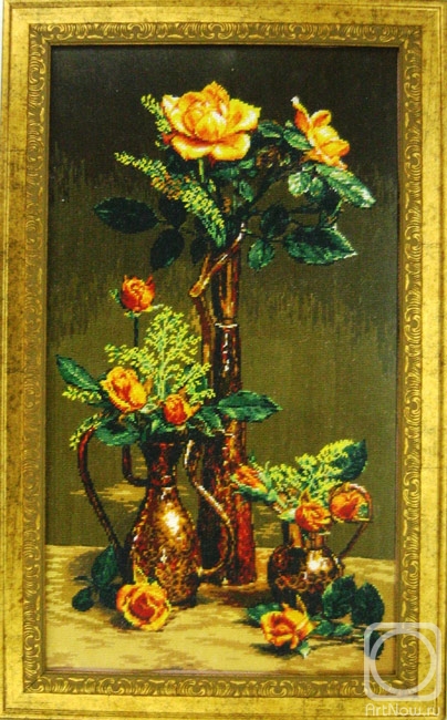 Gvozdetskaya Tatiana. Roses in oriental vases