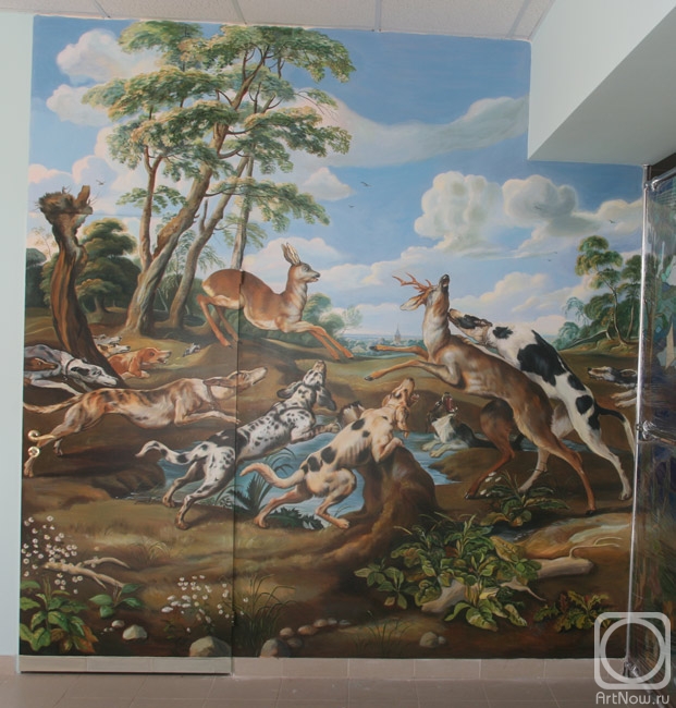 Chernysheva Marina. For explanation of the picture "Hunt deer" (wall painting in cafe)