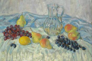 Pears with grapes