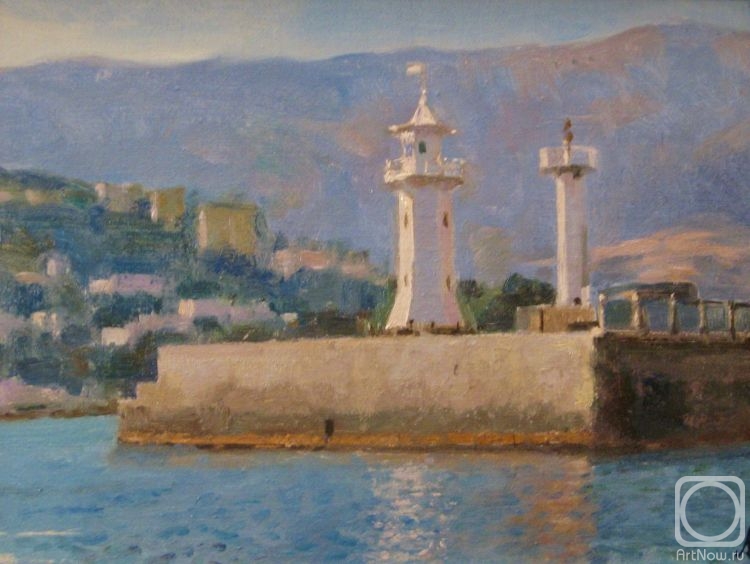Lapovok Vladimir. Lighthouse. Port of Yalta