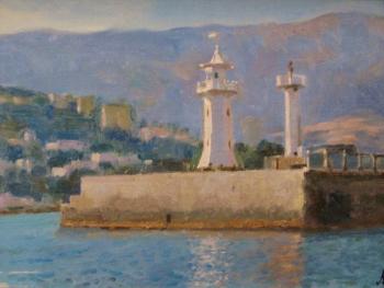 Lighthouse. Port of Yalta. Lapovok Vladimir