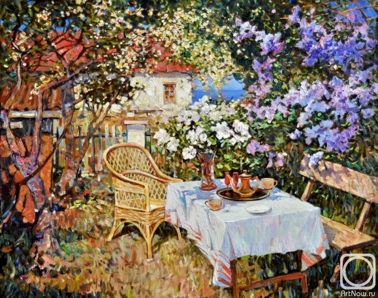 Tyutrin Peter. Lilac in blossom