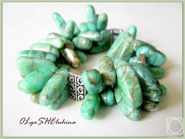 Sheluhina Olga. Bracelet "Green Jade"