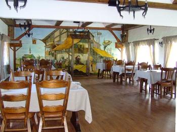 Картина «Роспись ресторана»