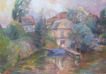 House by the water in Muranovo