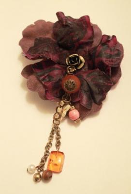 Brooch (Leather Brooch). Bacigalupo Nataly