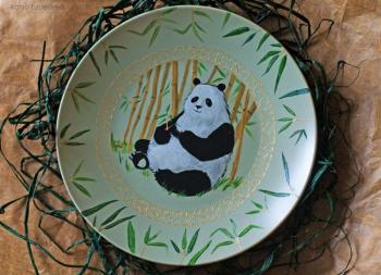 Plate "Panda". Lebedeva Ekaterina