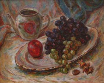 Still life with grapes. Bondarevskaya Nadezhda