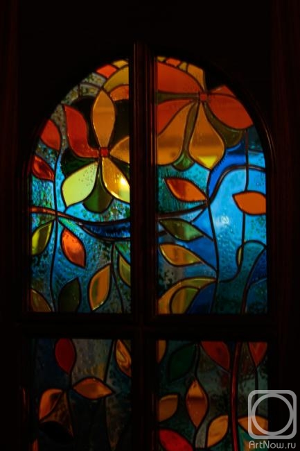 Amelkova Ninel. Stained glass, details