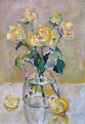 Decanter with flowers and lemon