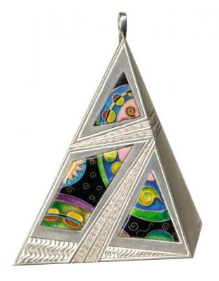 Pyramid Pendant. Megrelishvili Irakli